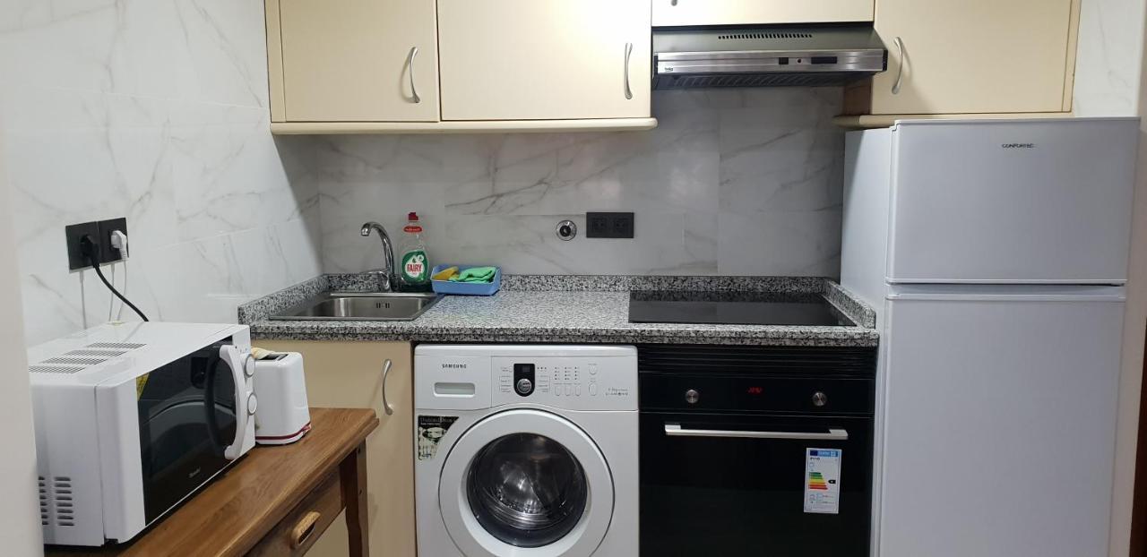 Apartamentos Salamanca Puerta Zamora, Centro, Wifi, 2 Habitaciones, Parking Екстериор снимка