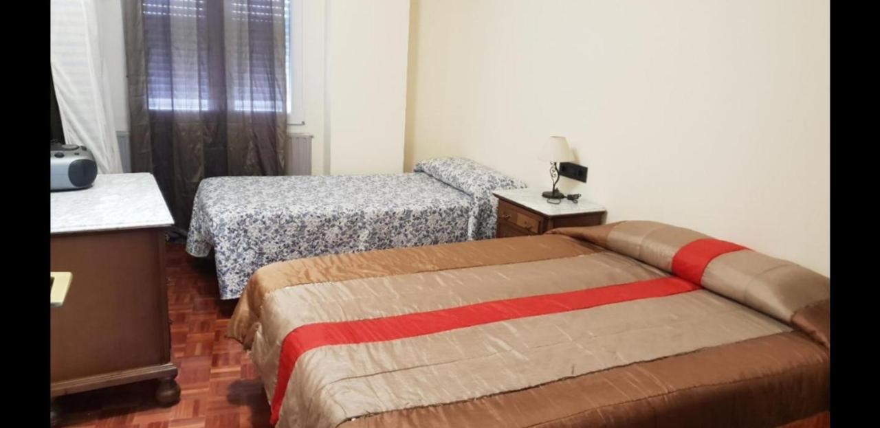 Apartamentos Salamanca Puerta Zamora, Centro, Wifi, 2 Habitaciones, Parking Екстериор снимка