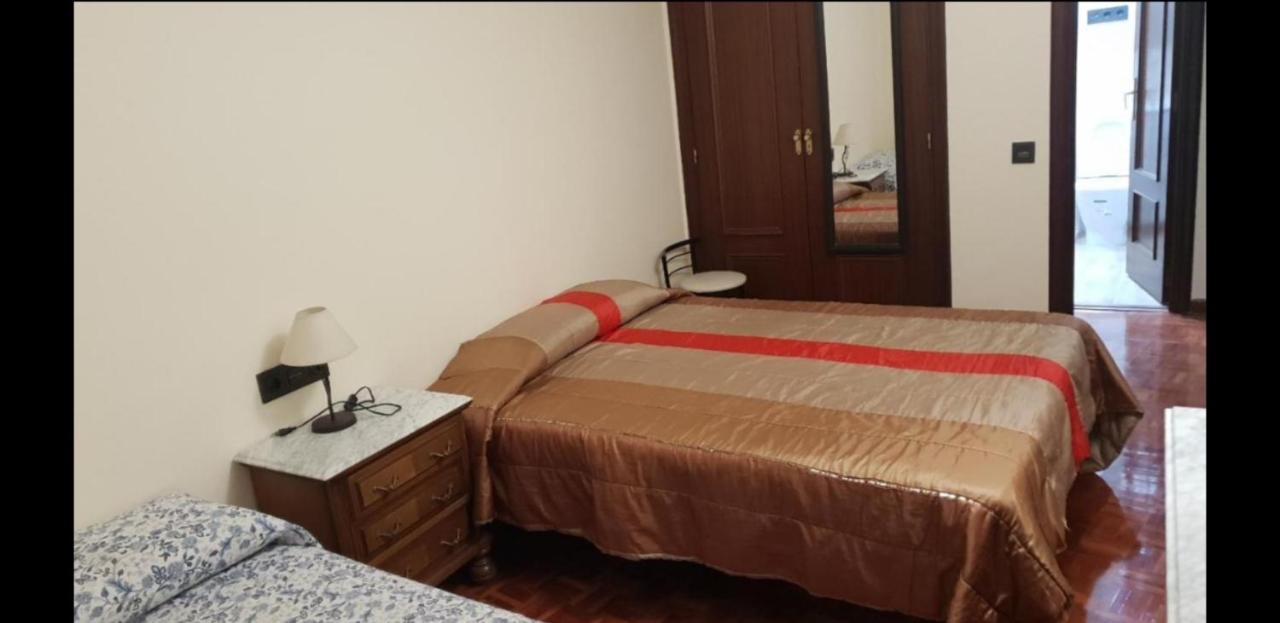 Apartamentos Salamanca Puerta Zamora, Centro, Wifi, 2 Habitaciones, Parking Екстериор снимка