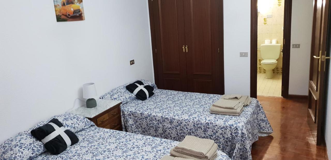 Apartamentos Salamanca Puerta Zamora, Centro, Wifi, 2 Habitaciones, Parking Екстериор снимка