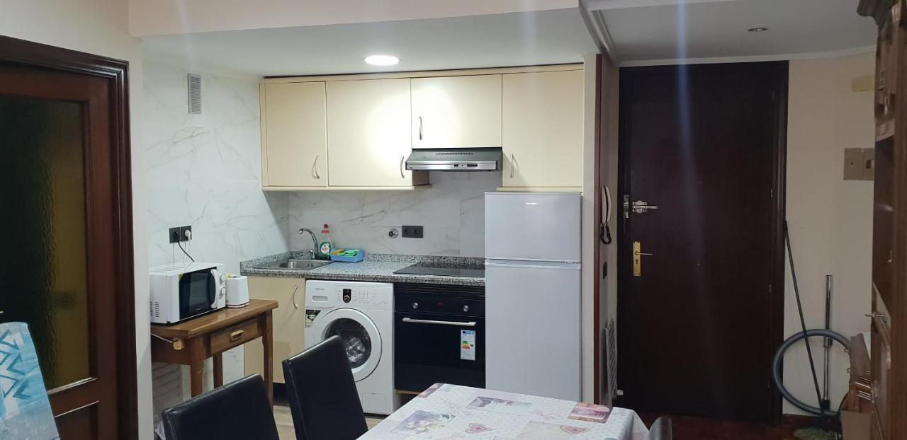 Apartamentos Salamanca Puerta Zamora, Centro, Wifi, 2 Habitaciones, Parking Екстериор снимка